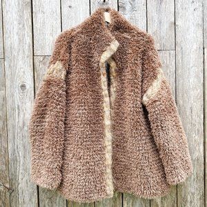 Women's Plush Faux Fur Coat in Brown